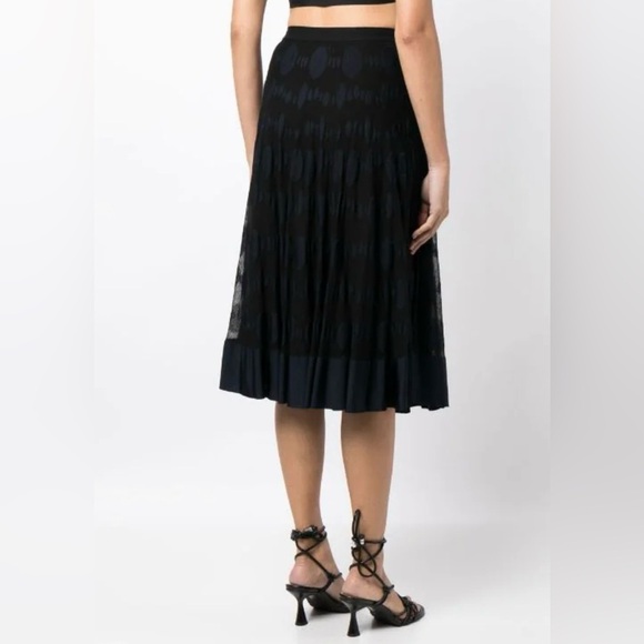 Chanel Navy Blue Jacquard A Line Midi Skirt - Picture 4 of 14